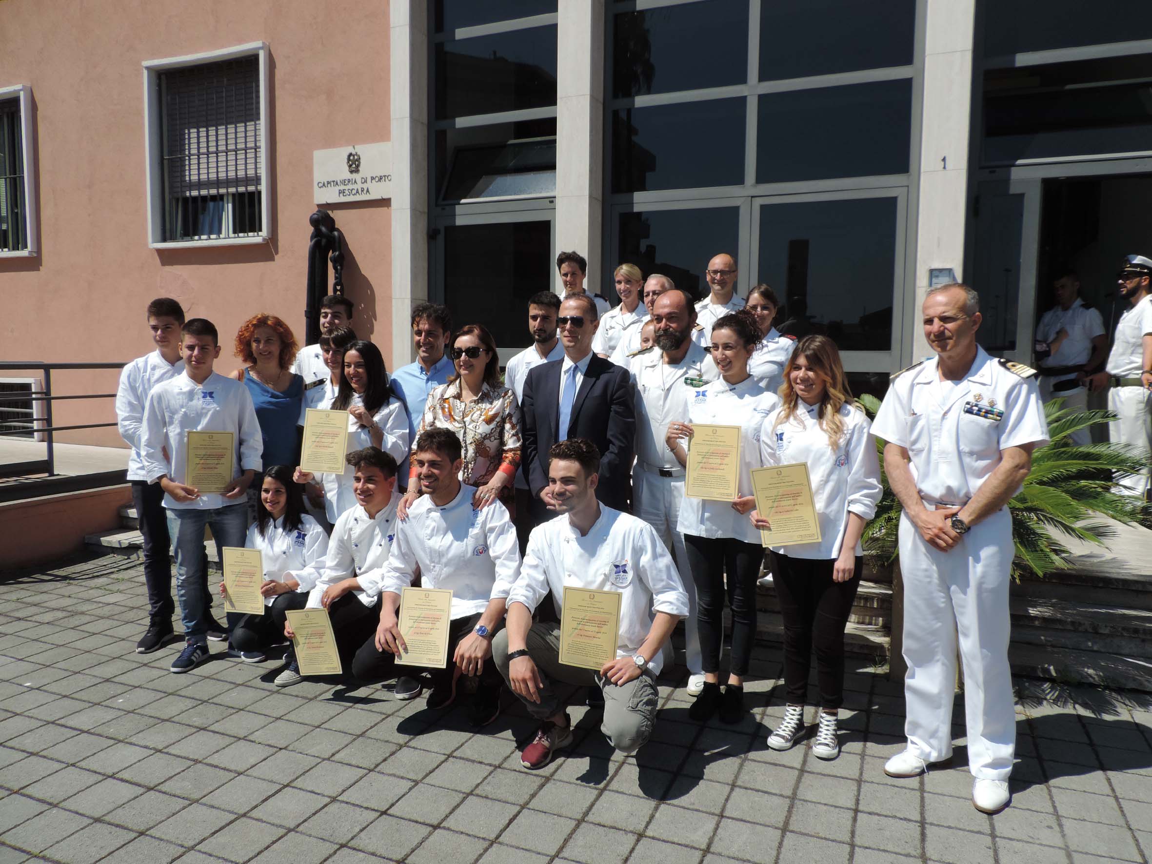 Foto di gruppo studenti Alberghiero2